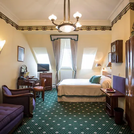 Szálloda Belle Epoque 4*
