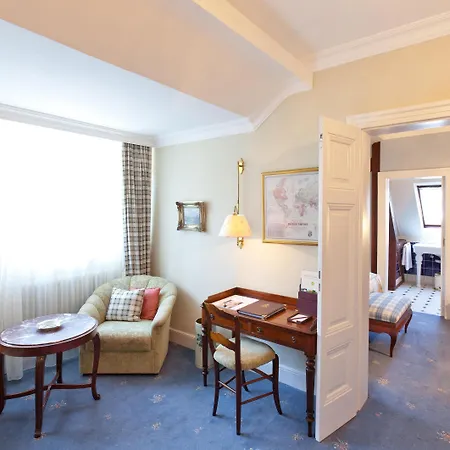 Hotel Belle Epoque