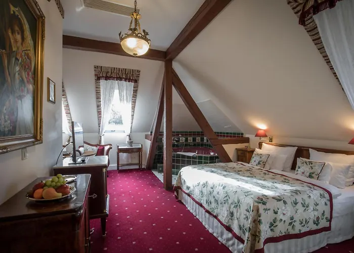 بيل إيبوك فندق 4*