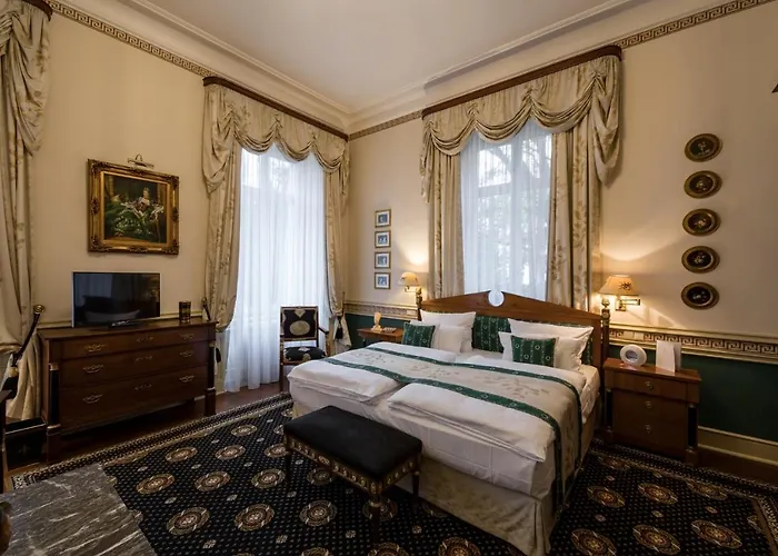 بيل إيبوك فندق